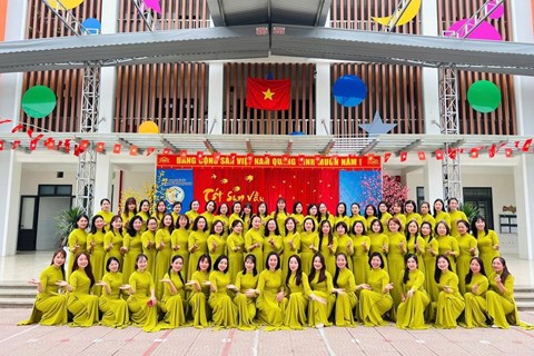 TRƯỜNG MẦM NON HỢP THANH TỔ CHỨC MÍT TINH KỶ NIỆM NGÀY QUỐC TẾ PHỤ NỮ