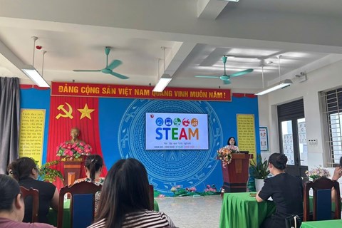 TRƯỜNG MẦM NON MỸ ĐỨC B TỔ CHỨC CHUYÊN ĐỀ ỨNG DỤNG STEAM TRONG GIÁO DỤC MẦM NON