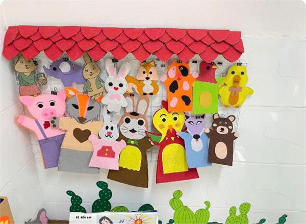 Đồ dùng tự tạo lớp 4TB5