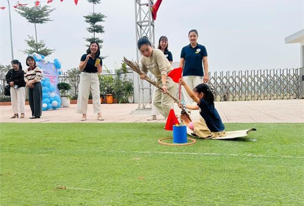 Hoạt động giao lưu kéo mo cau 