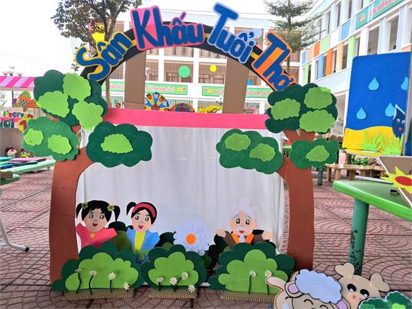 Đồ dùng tự tạo lớp 5TA4